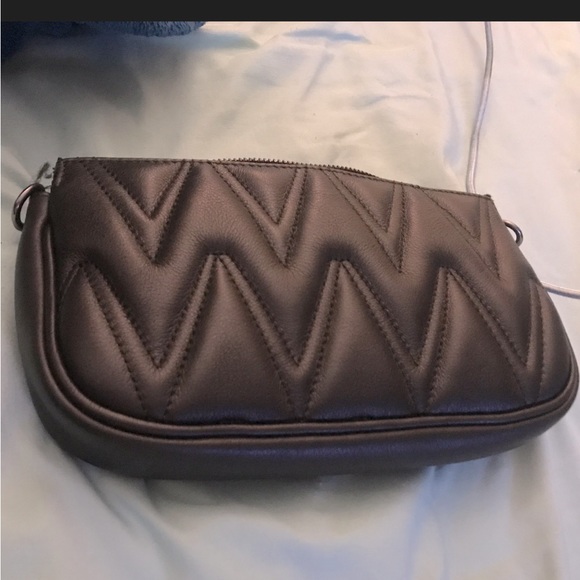 Valentino Purse - Picture 1 of 3